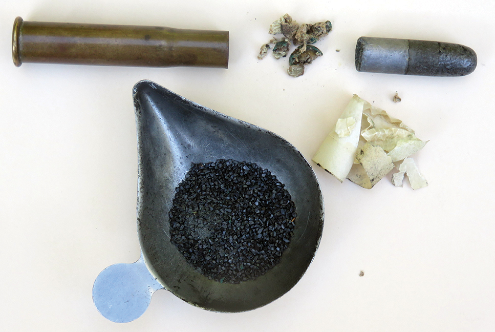 What’s Inside an Old 44-90 | Black Powder Cartridge